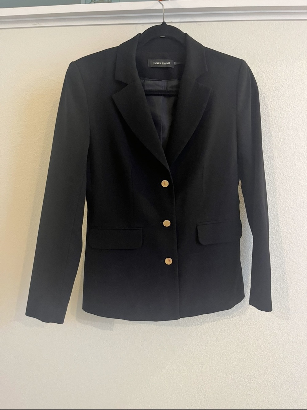 Ivanka Trump blazer jacket size 2